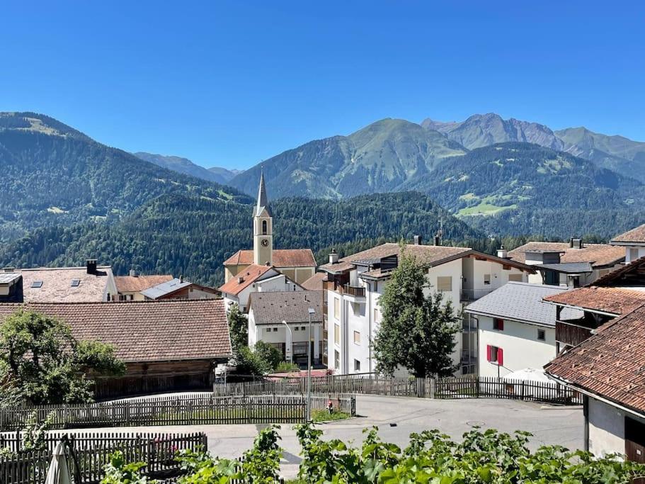Swiss Chalet Near Flims Trin Buitenkant foto